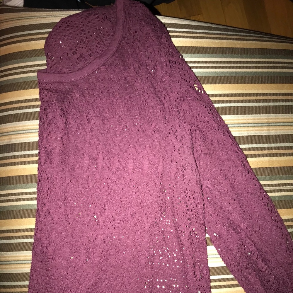 long sleeve maroon shirt
